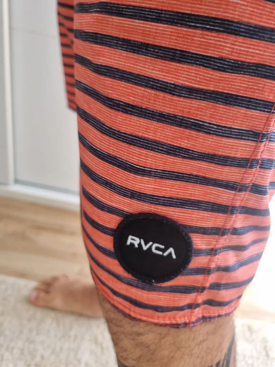 Short de Praia RVCA Laranja e Preto
