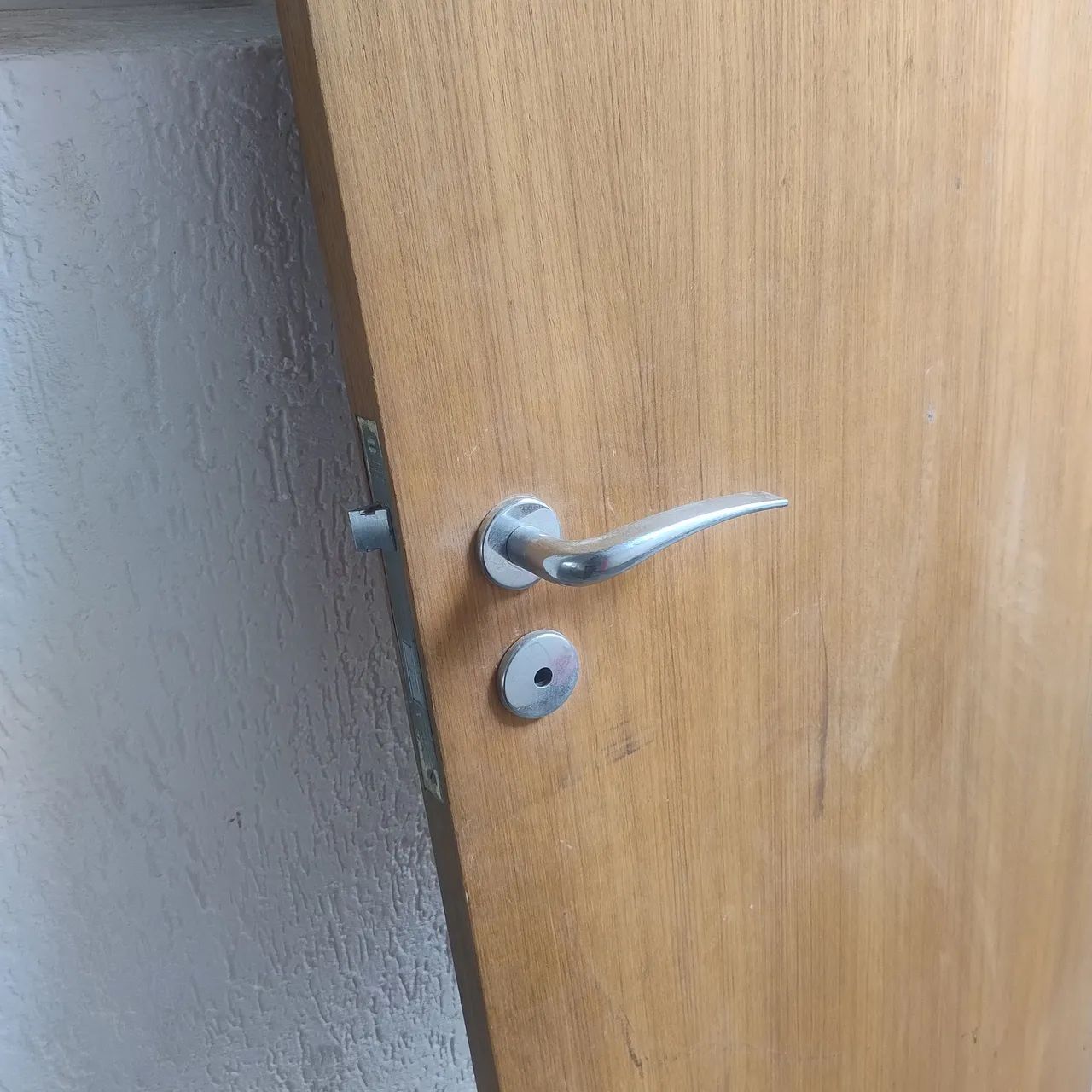 Porta de madeira maciça - Foto 5