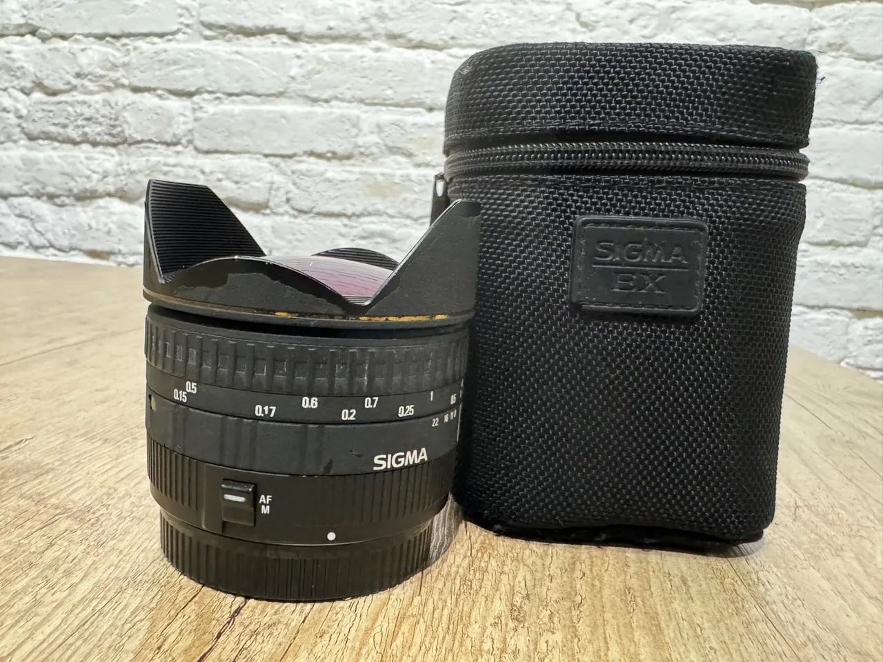 Lente Sigma 15mm f/2.8 Fisheye (para Canon) - Foto 4