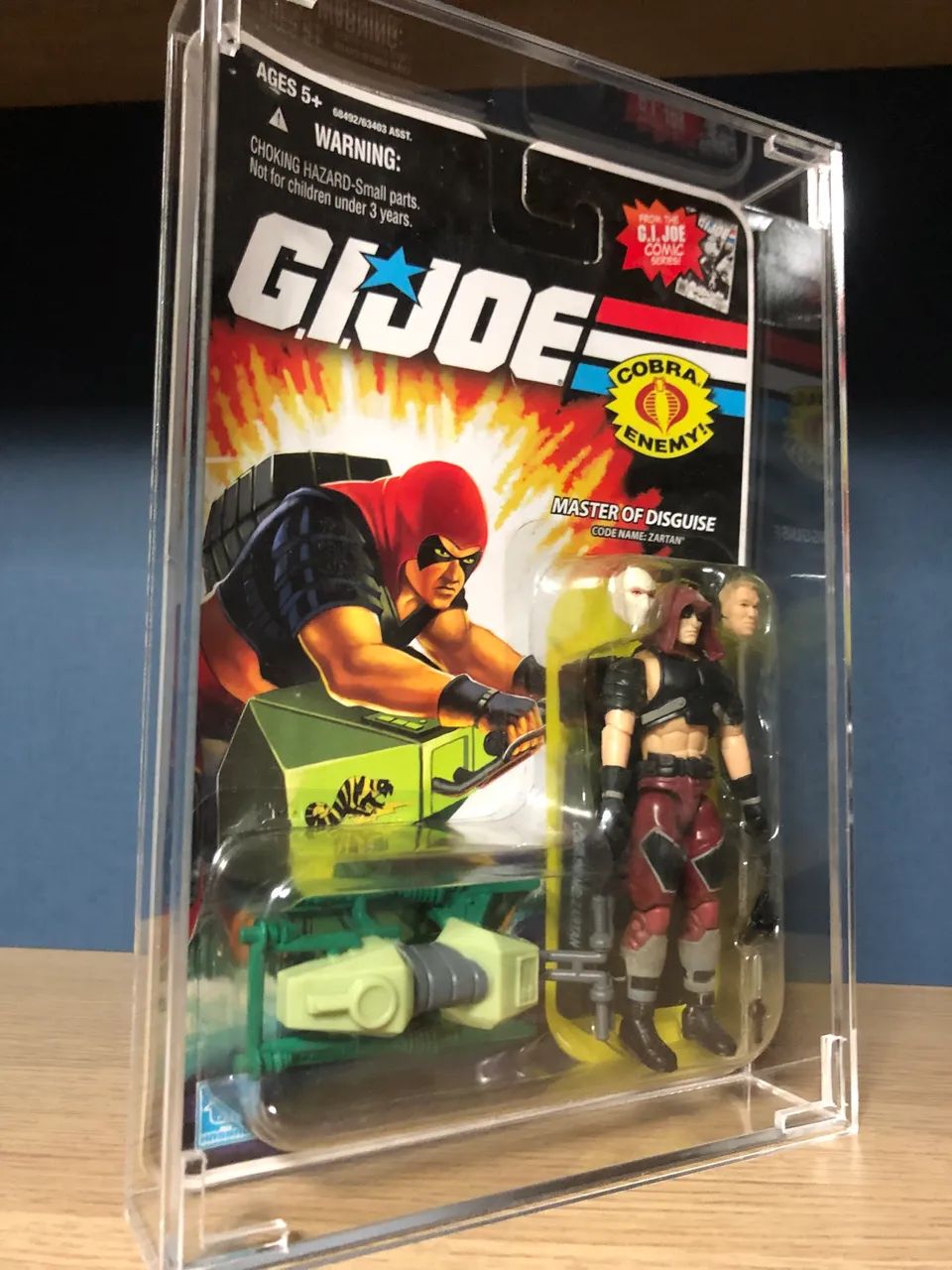 Boneco Gi Joe Hasbro Zartan Master of Disguise, lacrado e com case