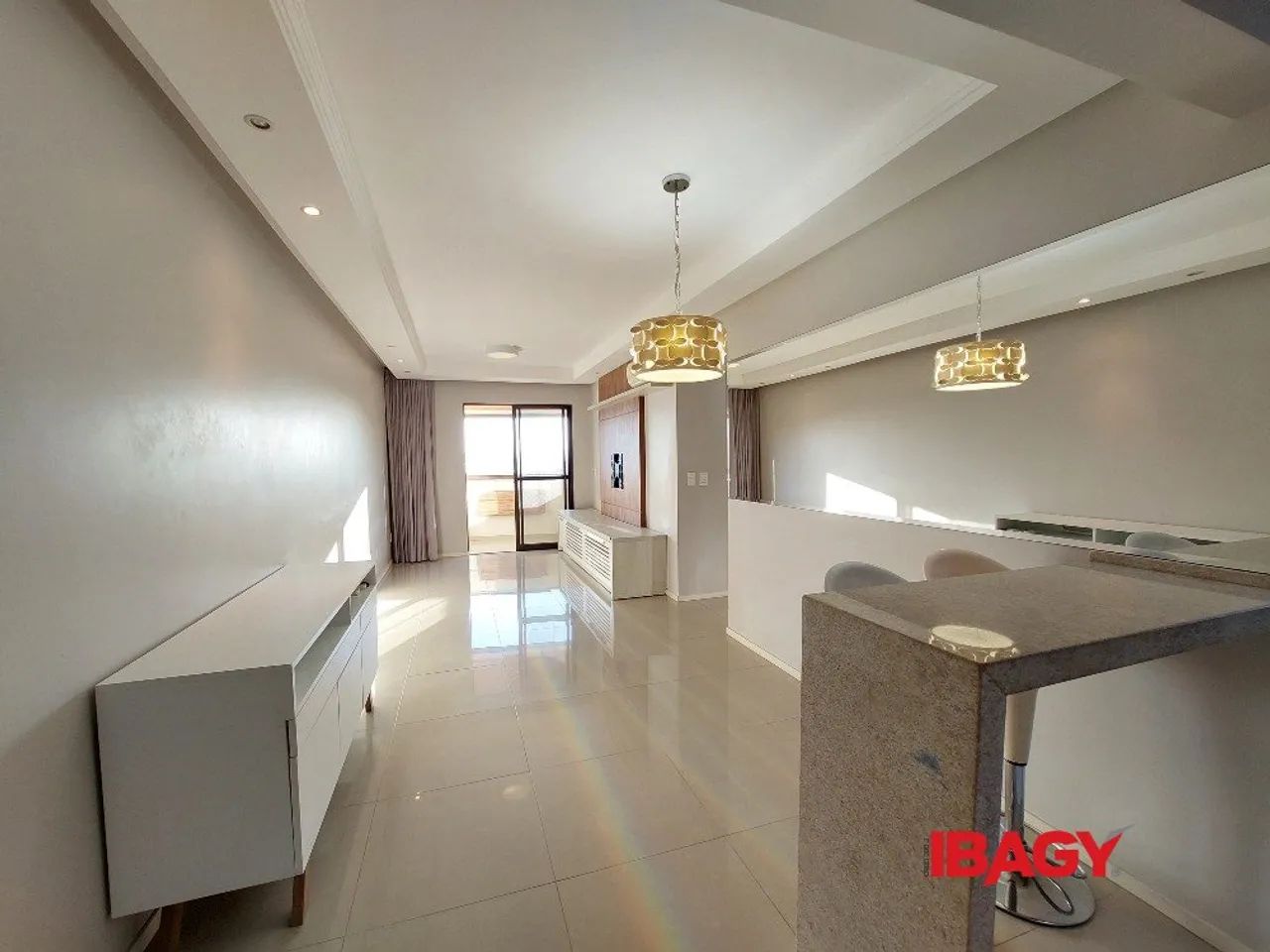 Excelente Apartamento 2 dormitório(s) em Pantanal - Florianópolis - Foto 3