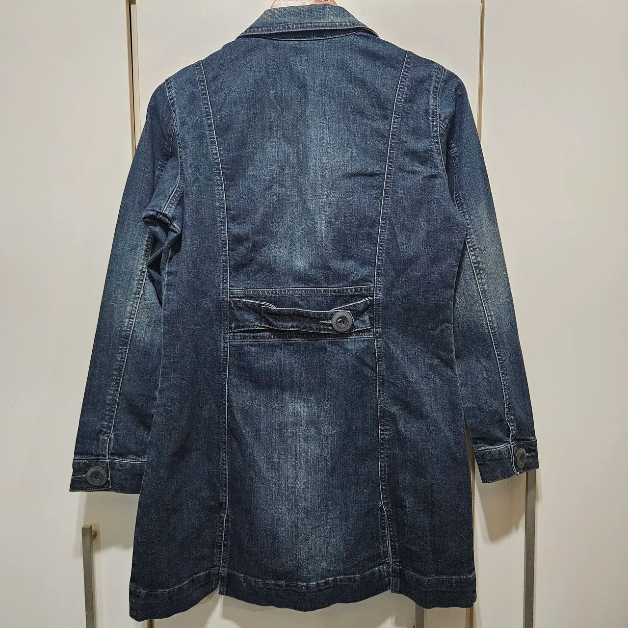 Sobretudo Jeans Clássico Tam M-G  - Foto 3