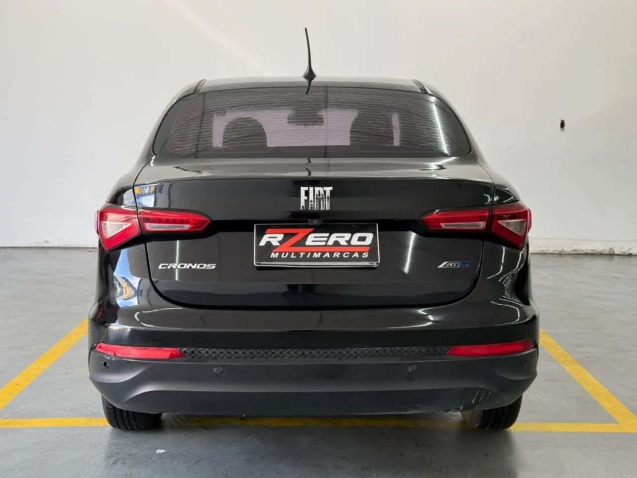 Fiat Cronos Precision 1.8 16V Flex Aut. 2019 - Foto 4