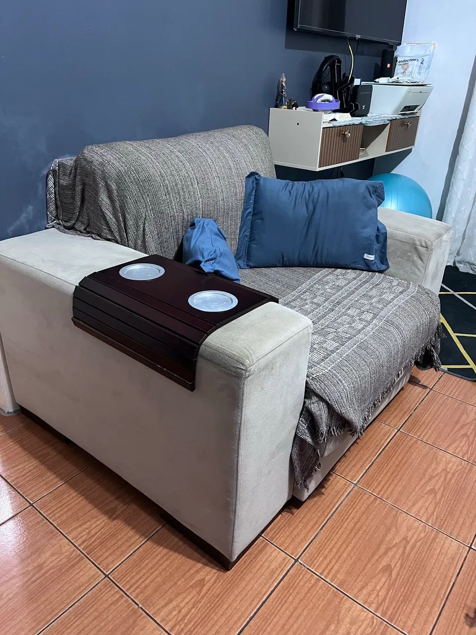VENDO POLTRONA - SOFÁ - Foto 2