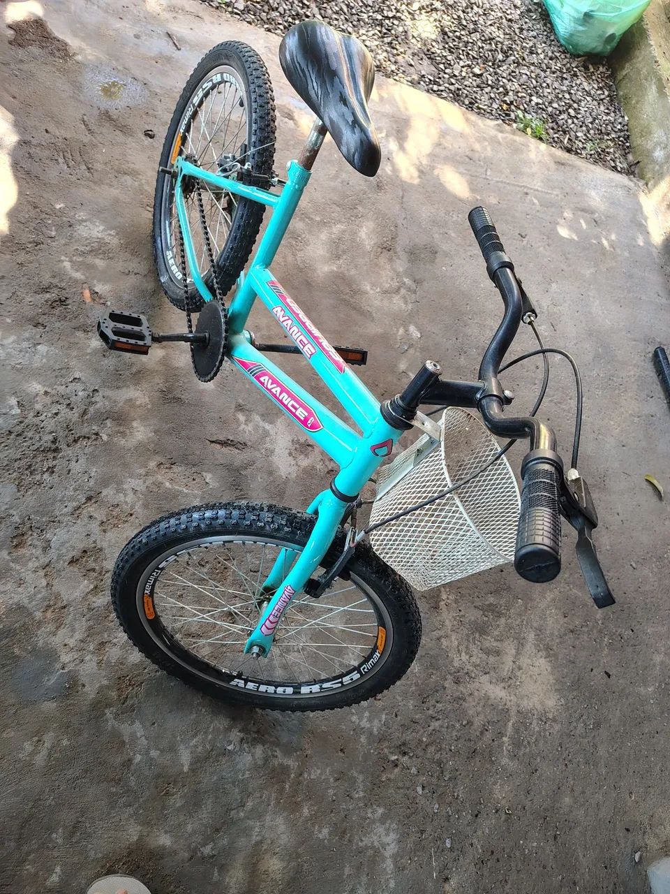 Bicicleta aro20 - Foto 4