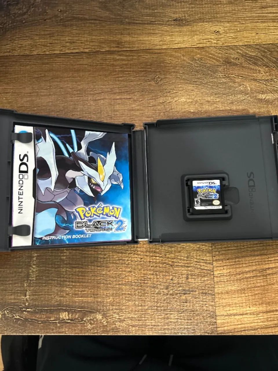 Pokemon Black 2 Nintendo DS Original - Foto 4