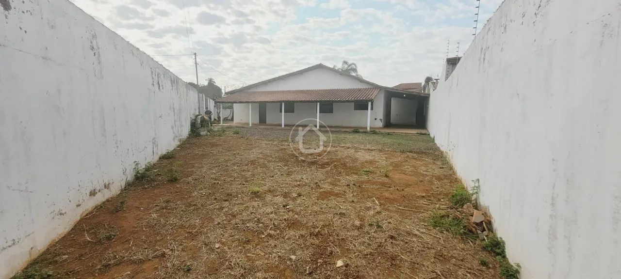 CASA TERRENO AMPLO NO JARDIM IMA - Foto 3