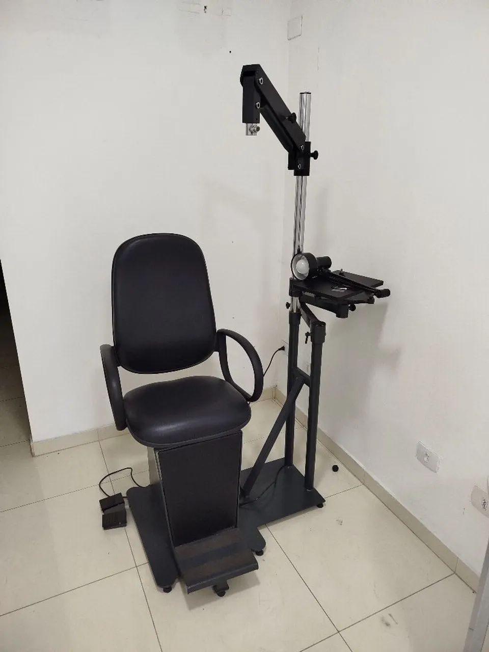 Cadeira de Oftalmologia/ Optometria - Foto 2