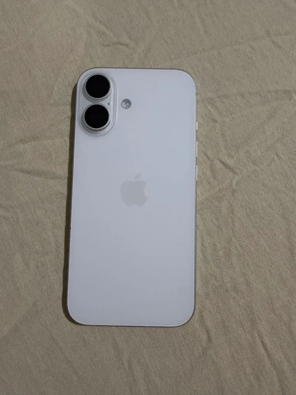 iPhone 16 branco  - Foto 2