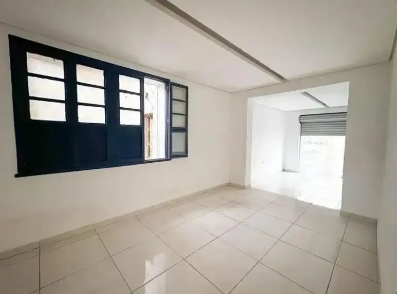 (74243) para aluguel - Loja com , no Floresta