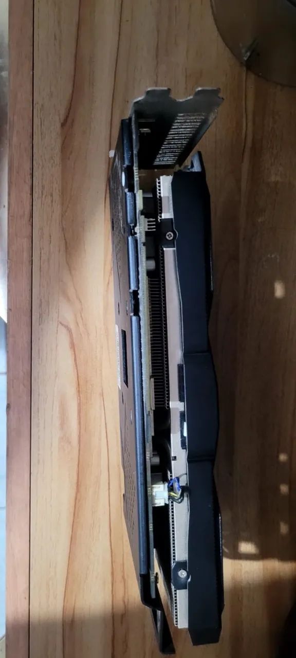 Rx 580 Vieneda 8GB - Foto 3