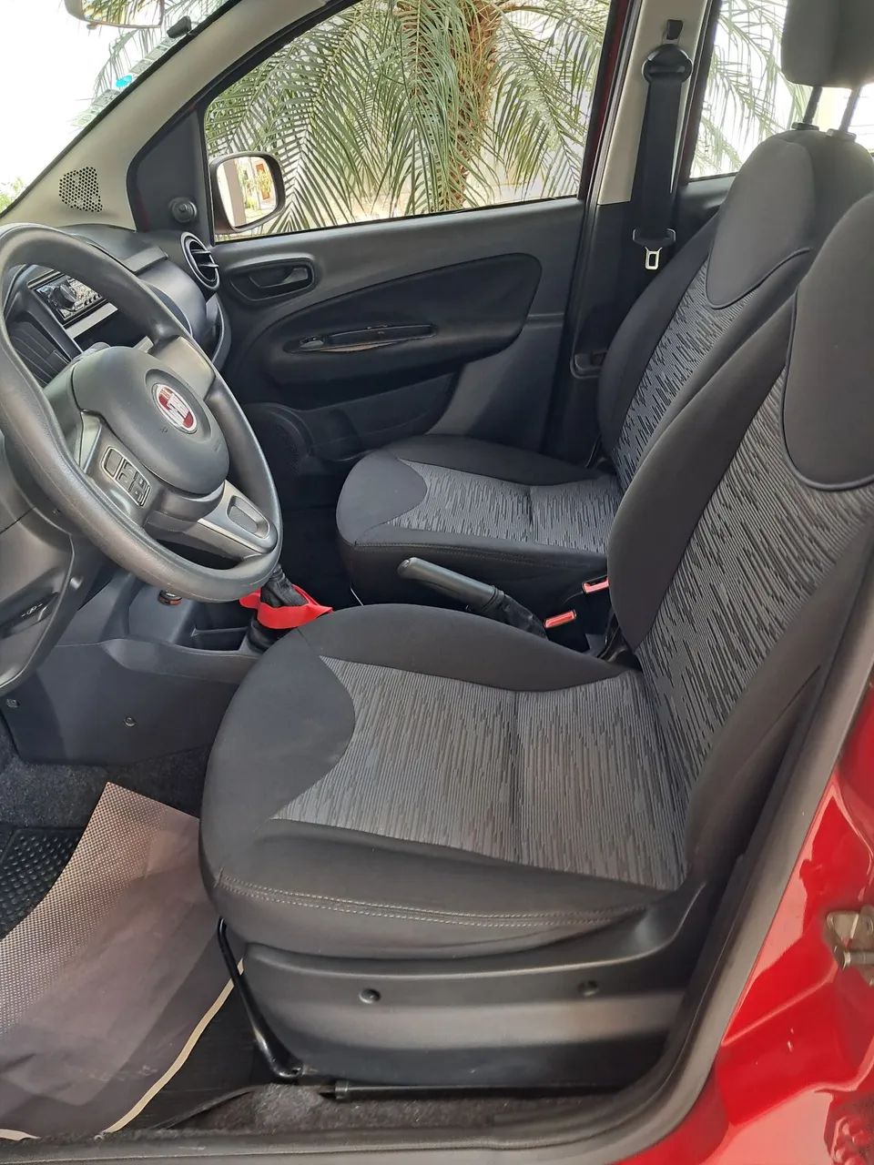 Fiat Uno Attractive 1.0 Flex 6V 5P 2017 - Foto 3