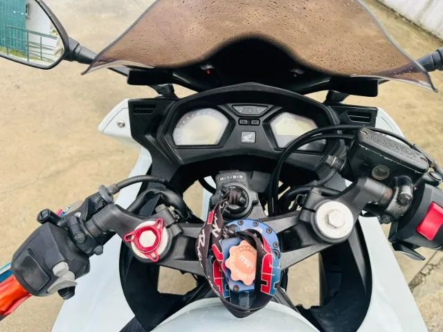 Honda CBR 650f 2015 - Foto 4