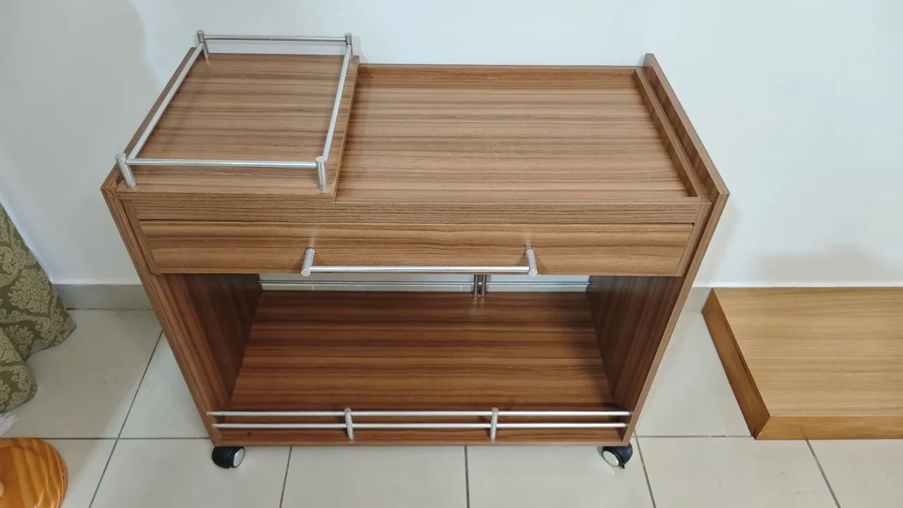Mesa para café com bandejas removíveis  - Foto 5
