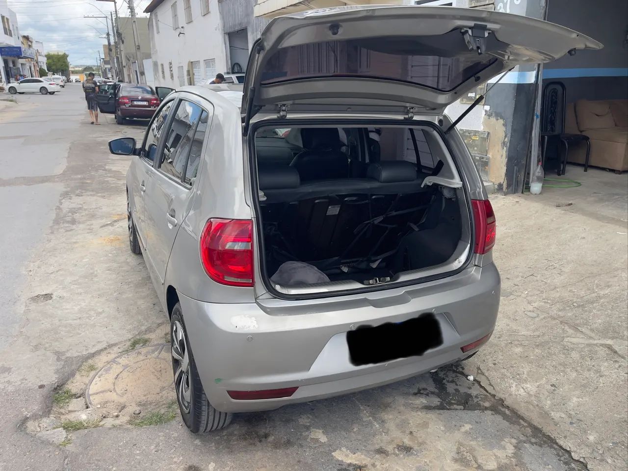 Volkswagen Fox 1.0 MI Total Flex 8V 5P 2013 - Foto 4