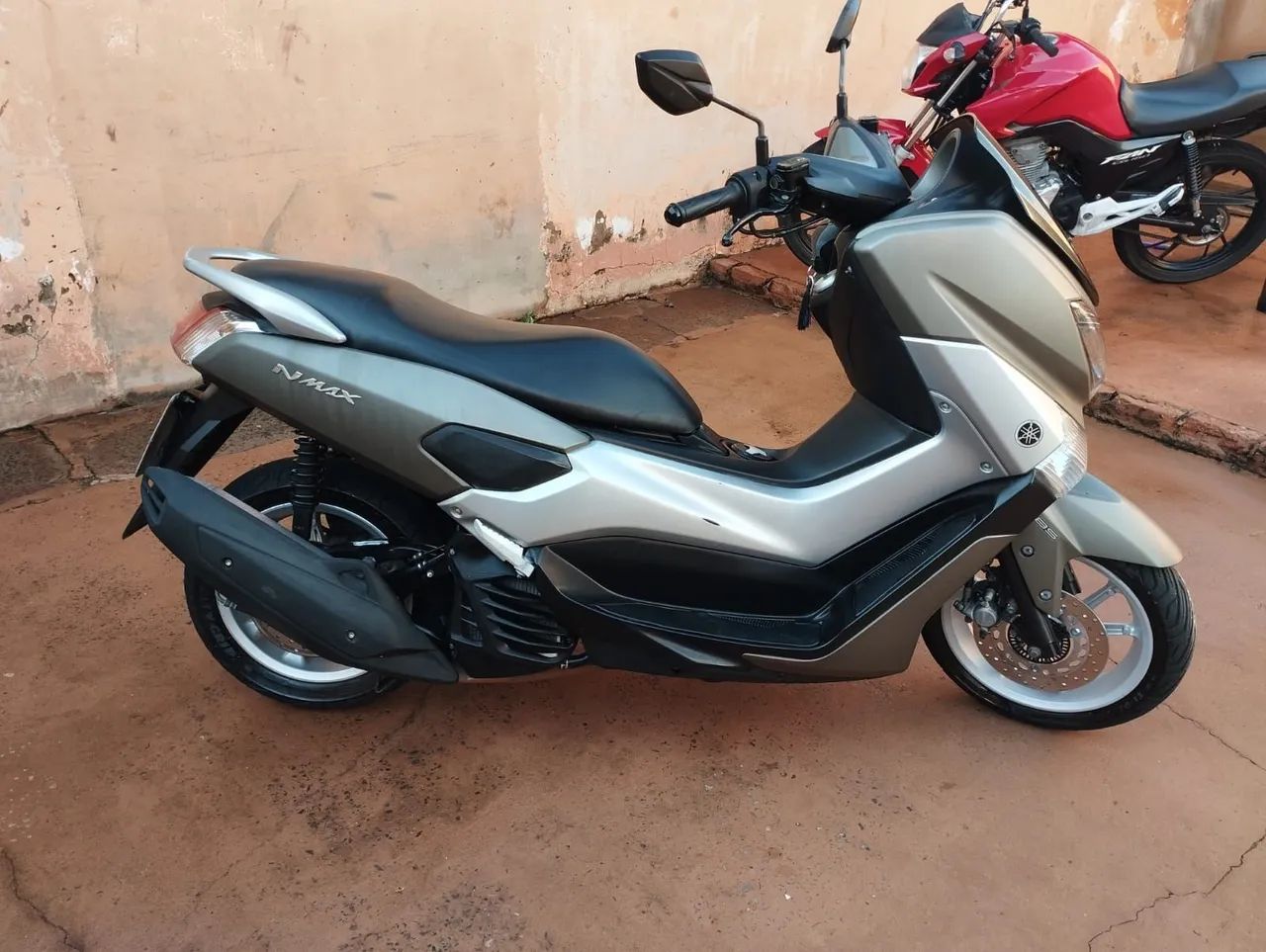Nmax 160 - Foto 3