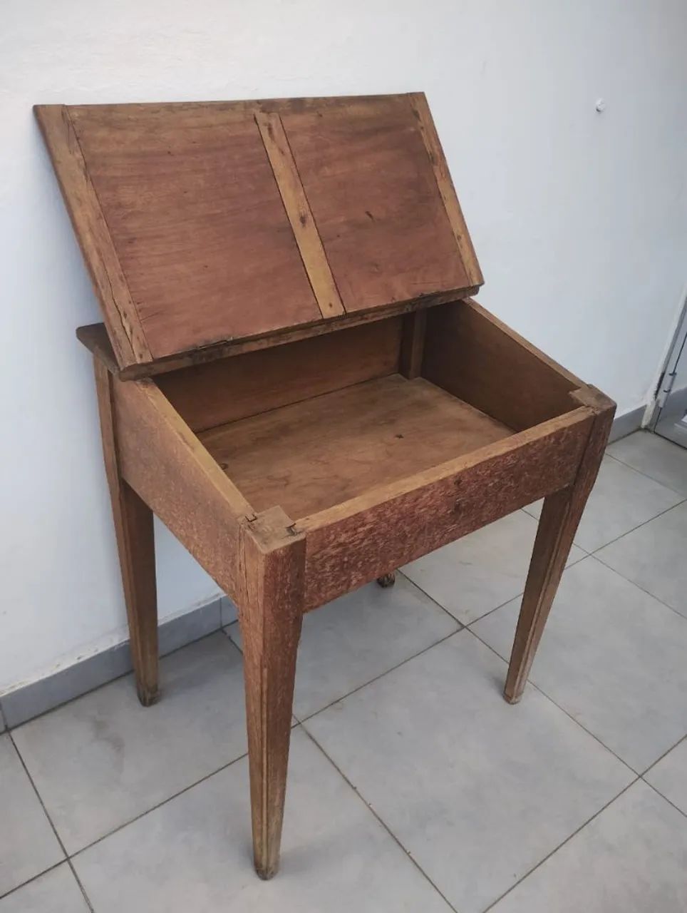 Escrivaninha de madeira - Foto 3