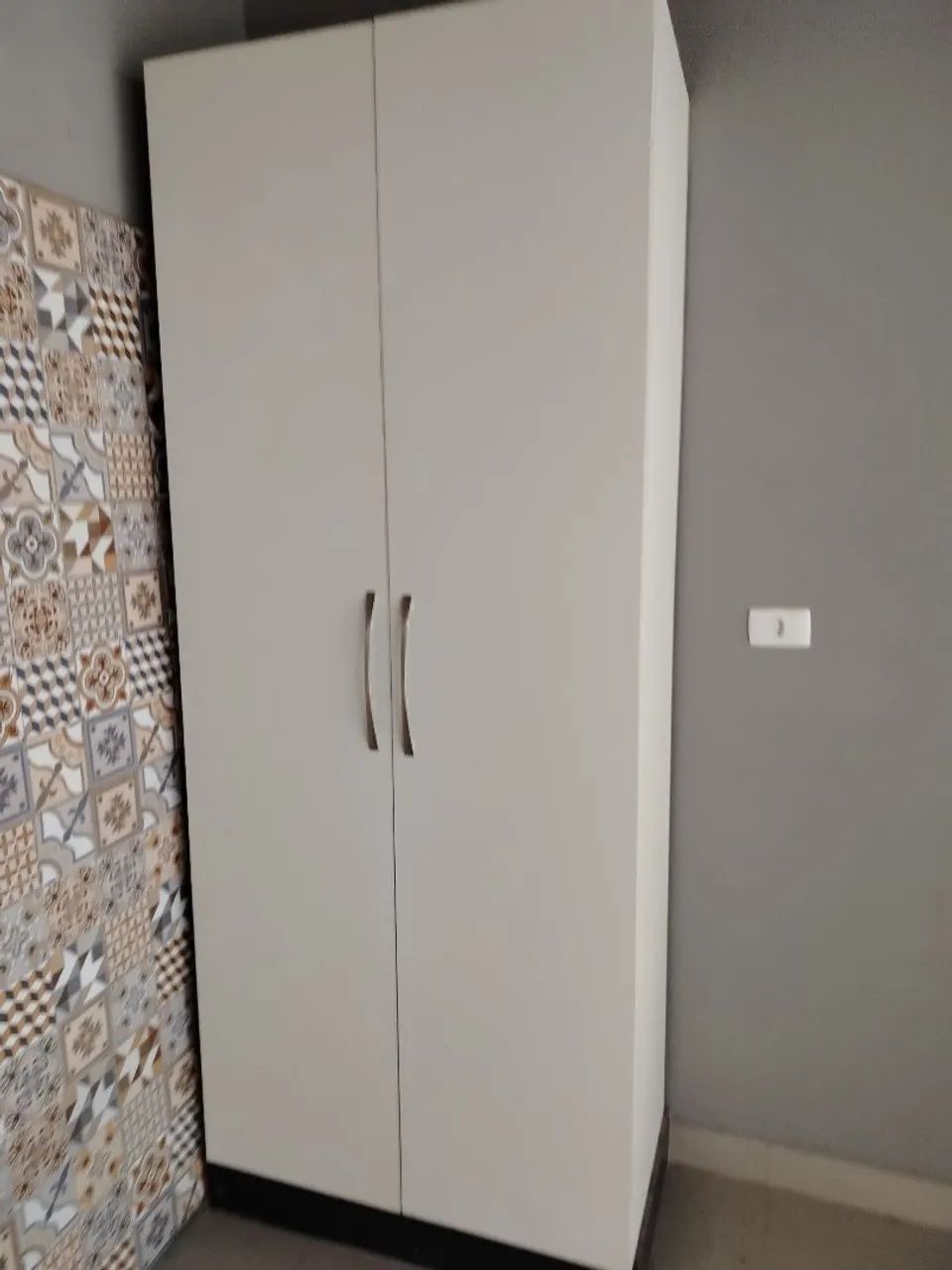 Vende-se Armário 