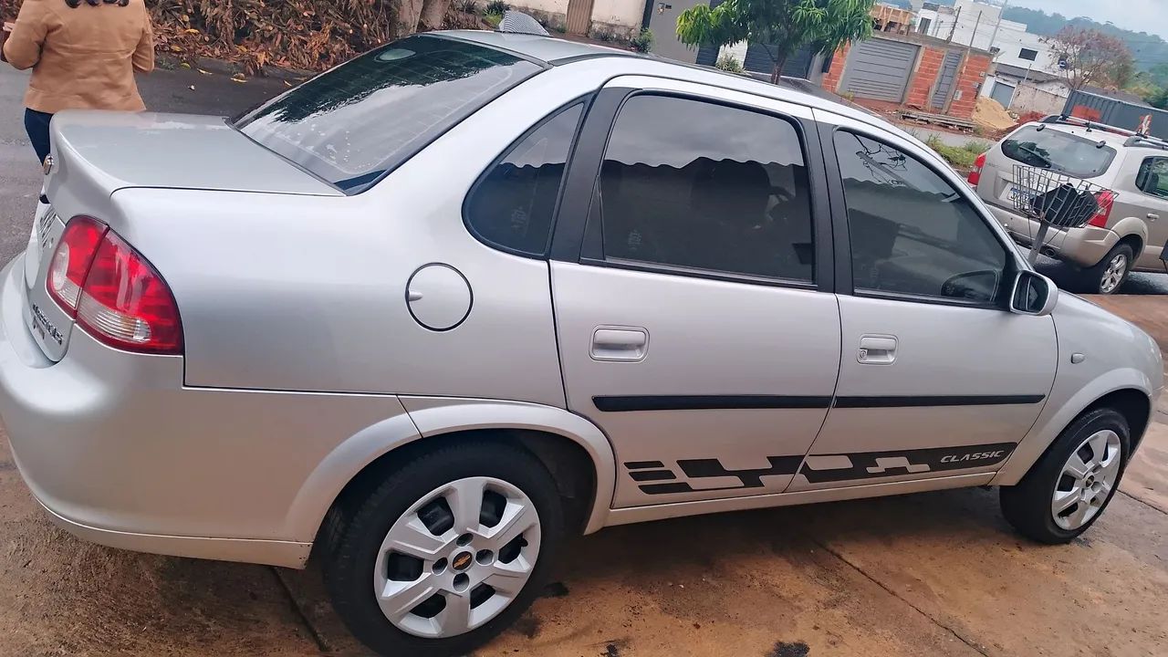 Chevrolet Classic Classic Life/LS 1.0 VHC FlexP. 4p 2013