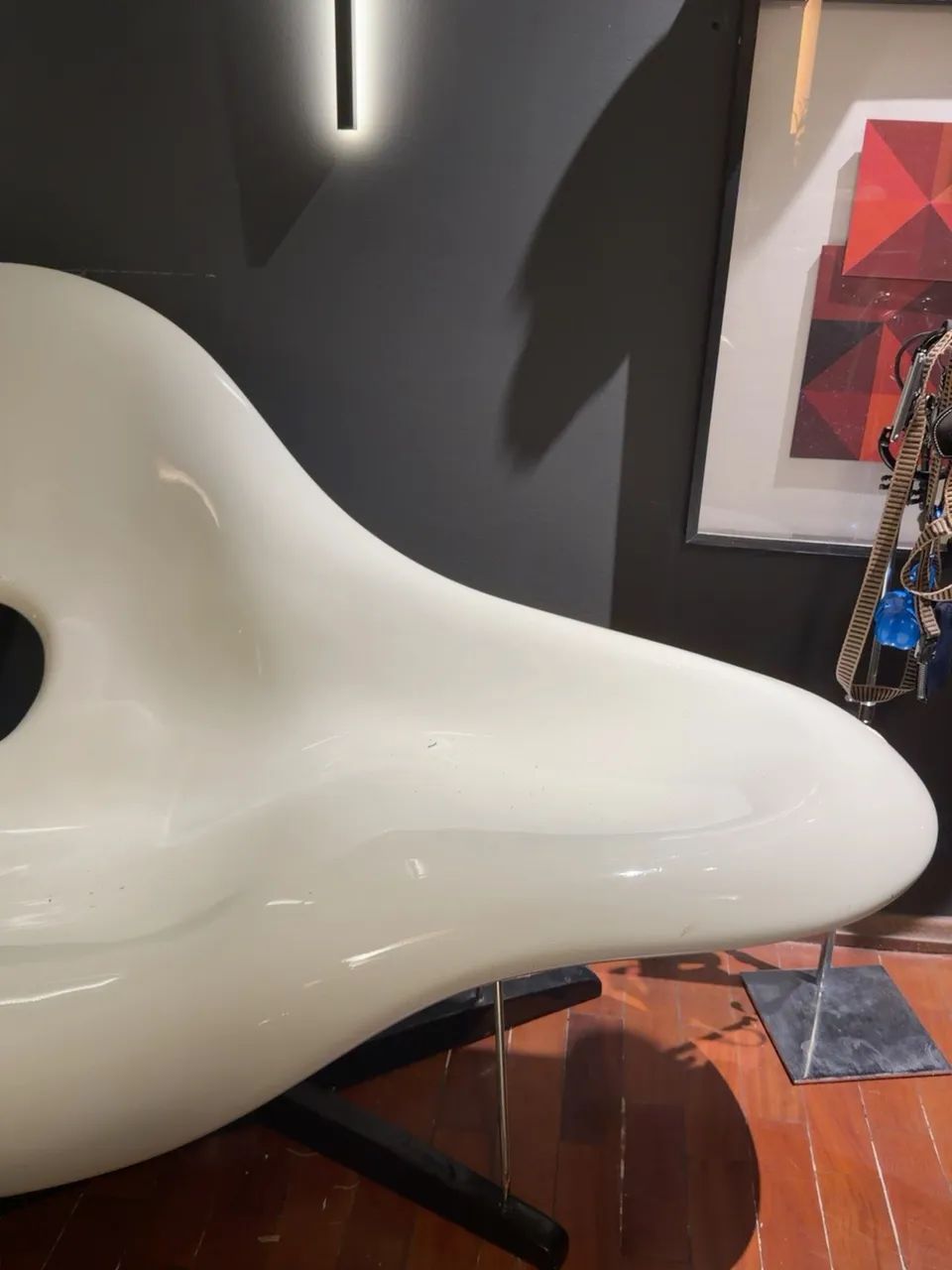 Chaise longue modelo La Chaise - design modernista - Foto 2