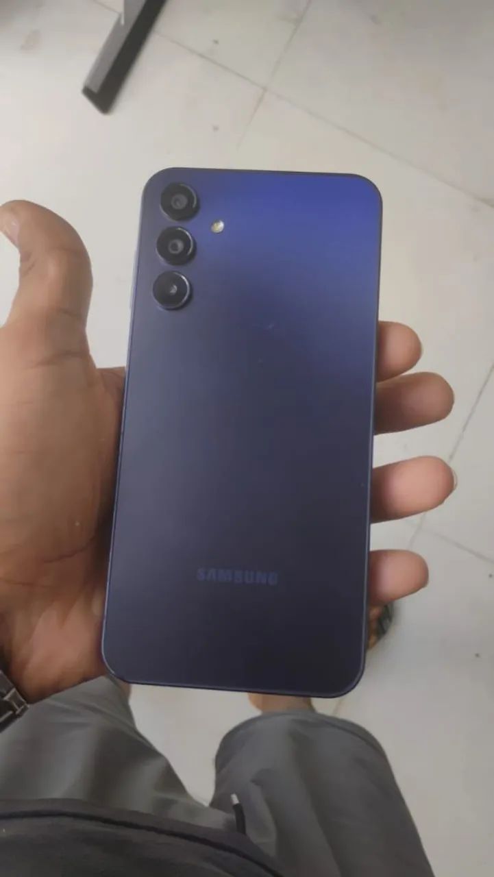 A15 256gb 8ram 5G 2 mês de uso, sem marca uso estado zero  - Foto 2
