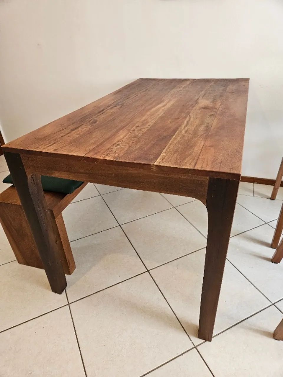 Mesa de jantar e banco de madeira - Foto 5