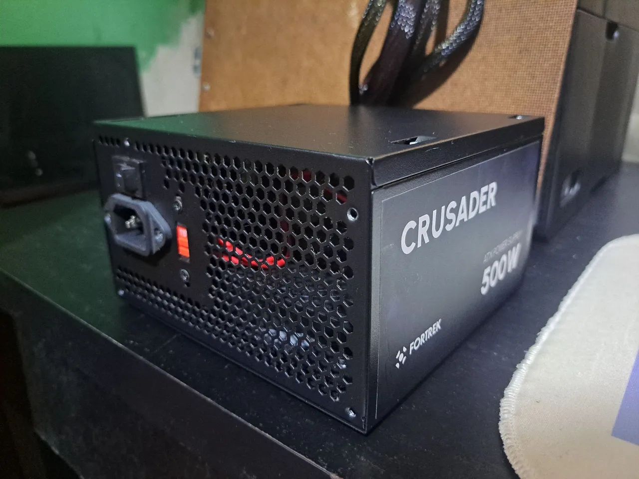 Fonte Fortrek Crusader 500W (Não modular Usado)