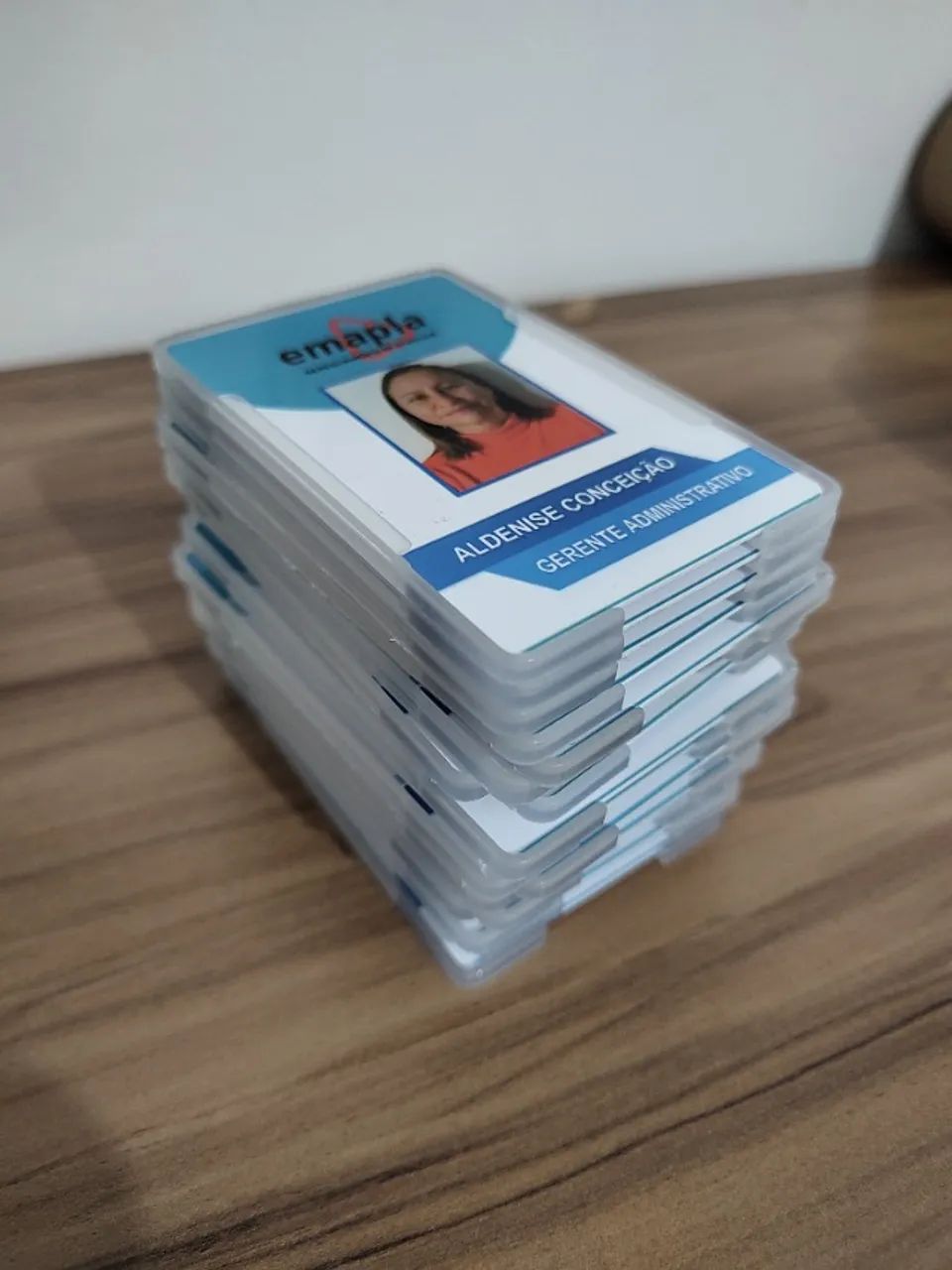 Crachás Profissionais Personalizados - Foto 5