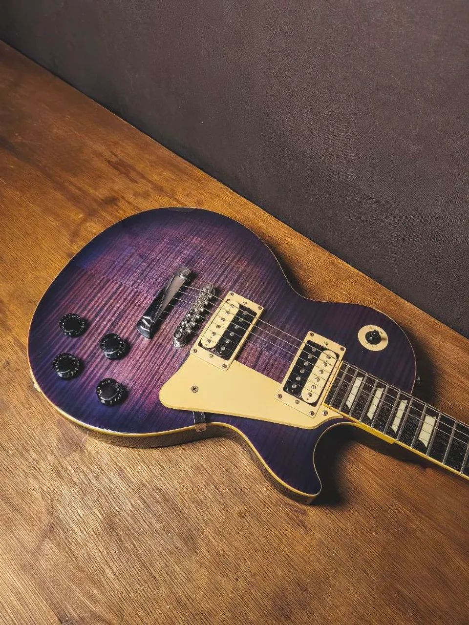 Epiphone Guitarra パープル pro standard Paul Les Epiphone K*S様 Standard Purpleburst Paul Les Plus Pro ギター