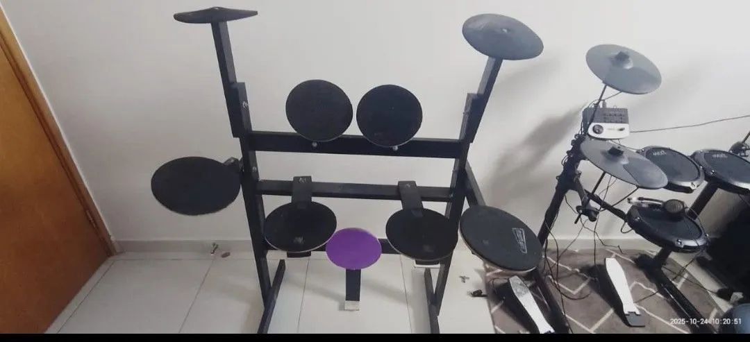 Bateria de música/Praticável - Foto 3