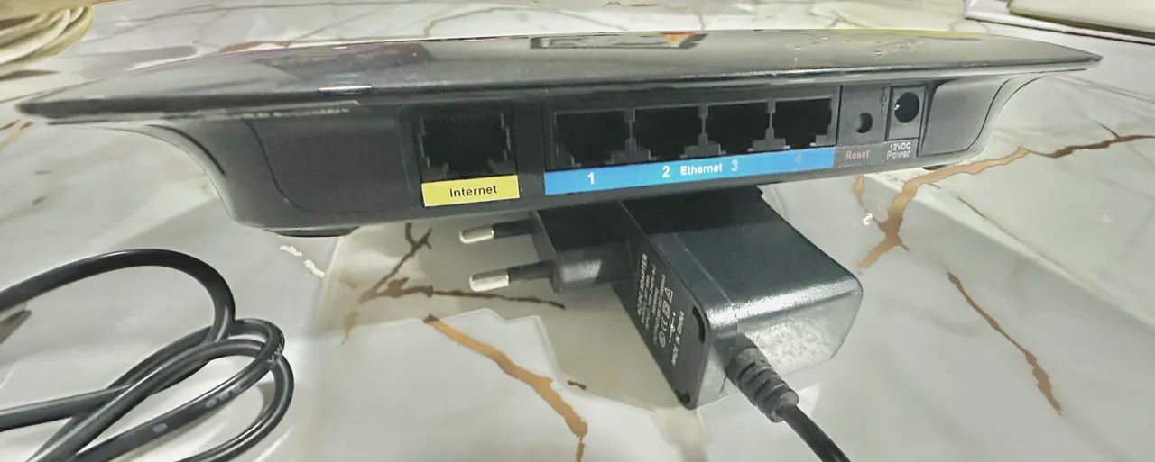 Roteador Linksys WRT160N - Foto 2