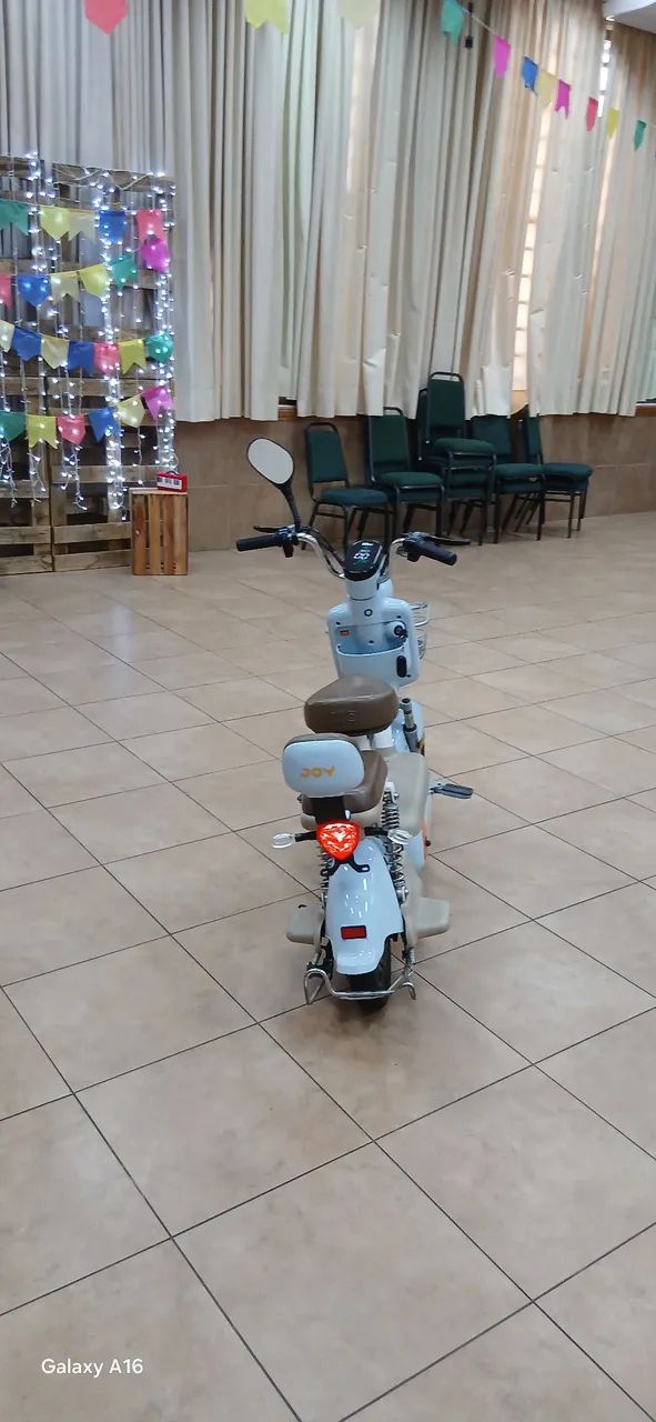 Bike elétrica estilo scooter - Foto 5