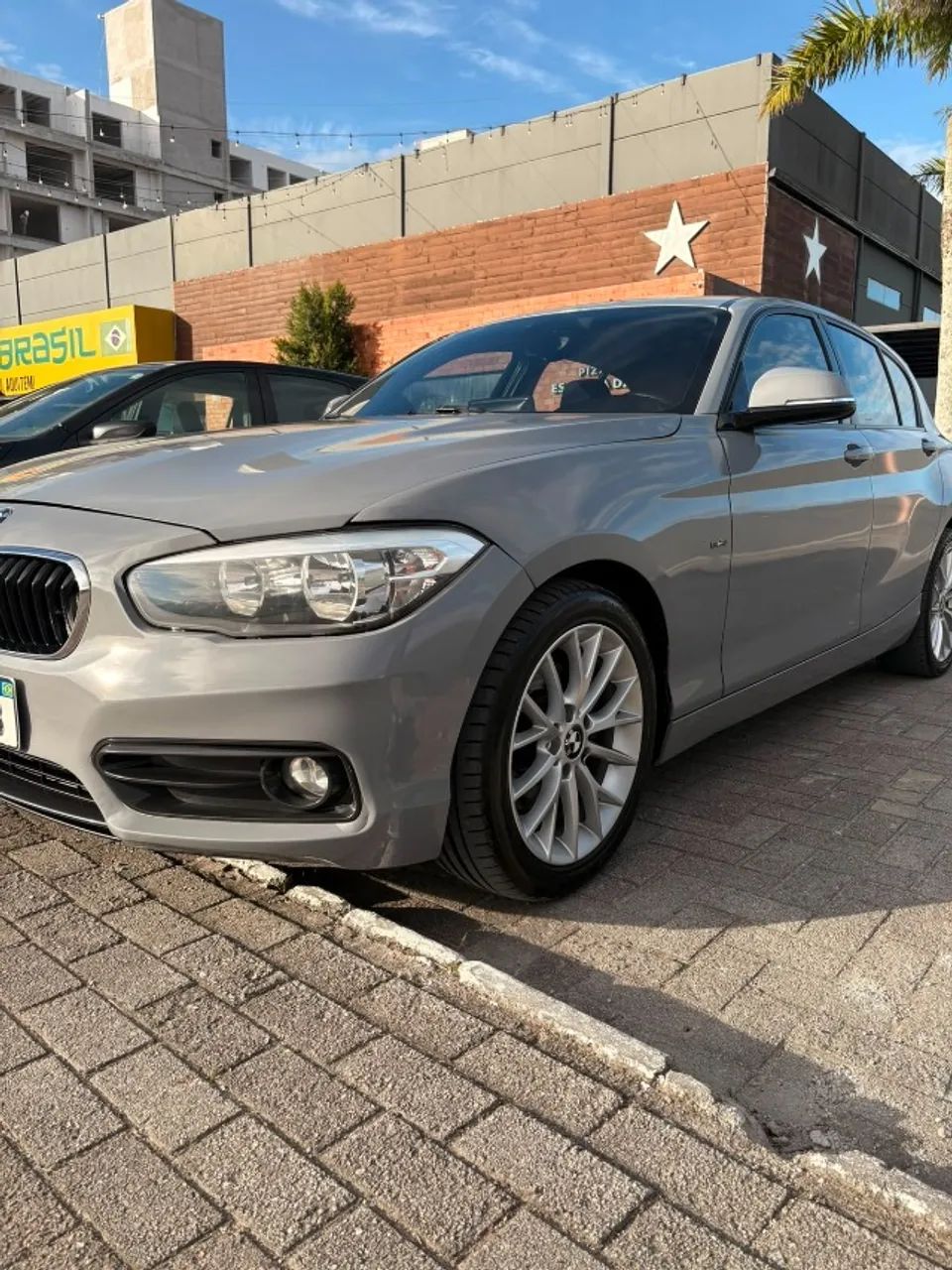 BMW 120I 2016