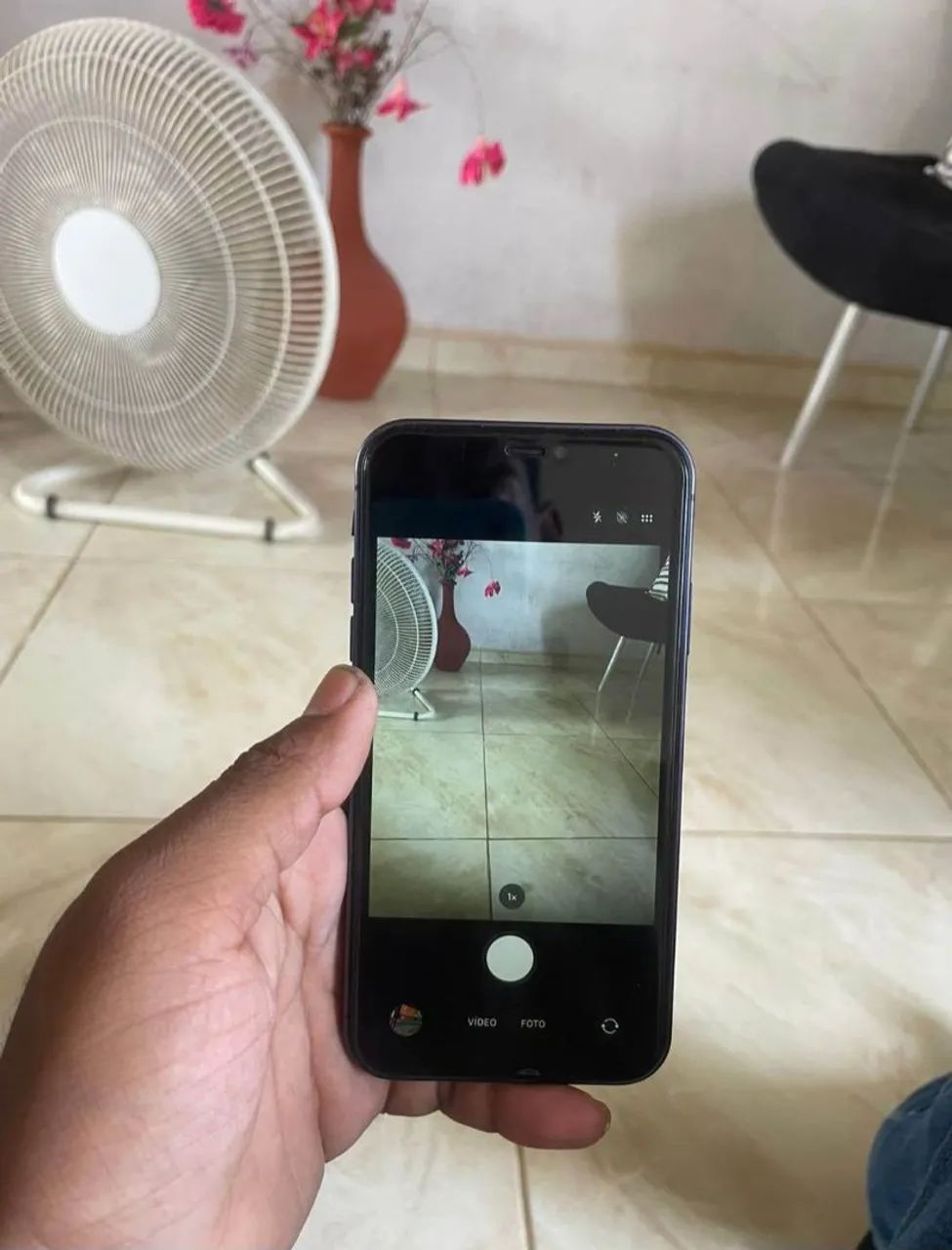  iPhone 11 /  Visual de iPhone 17 - Foto 3