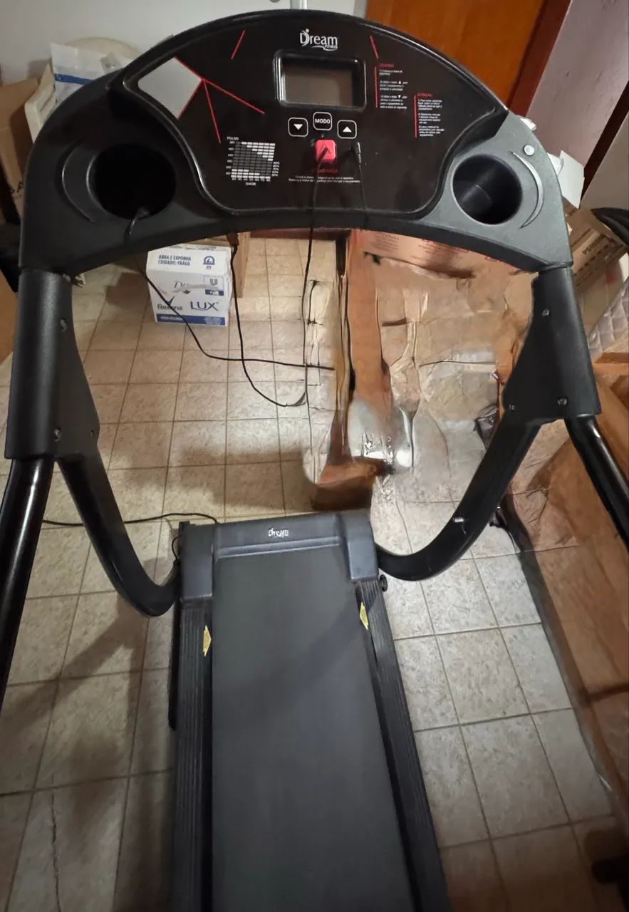 Vendo Bicicleta e Esteira Elétrica Usadas 