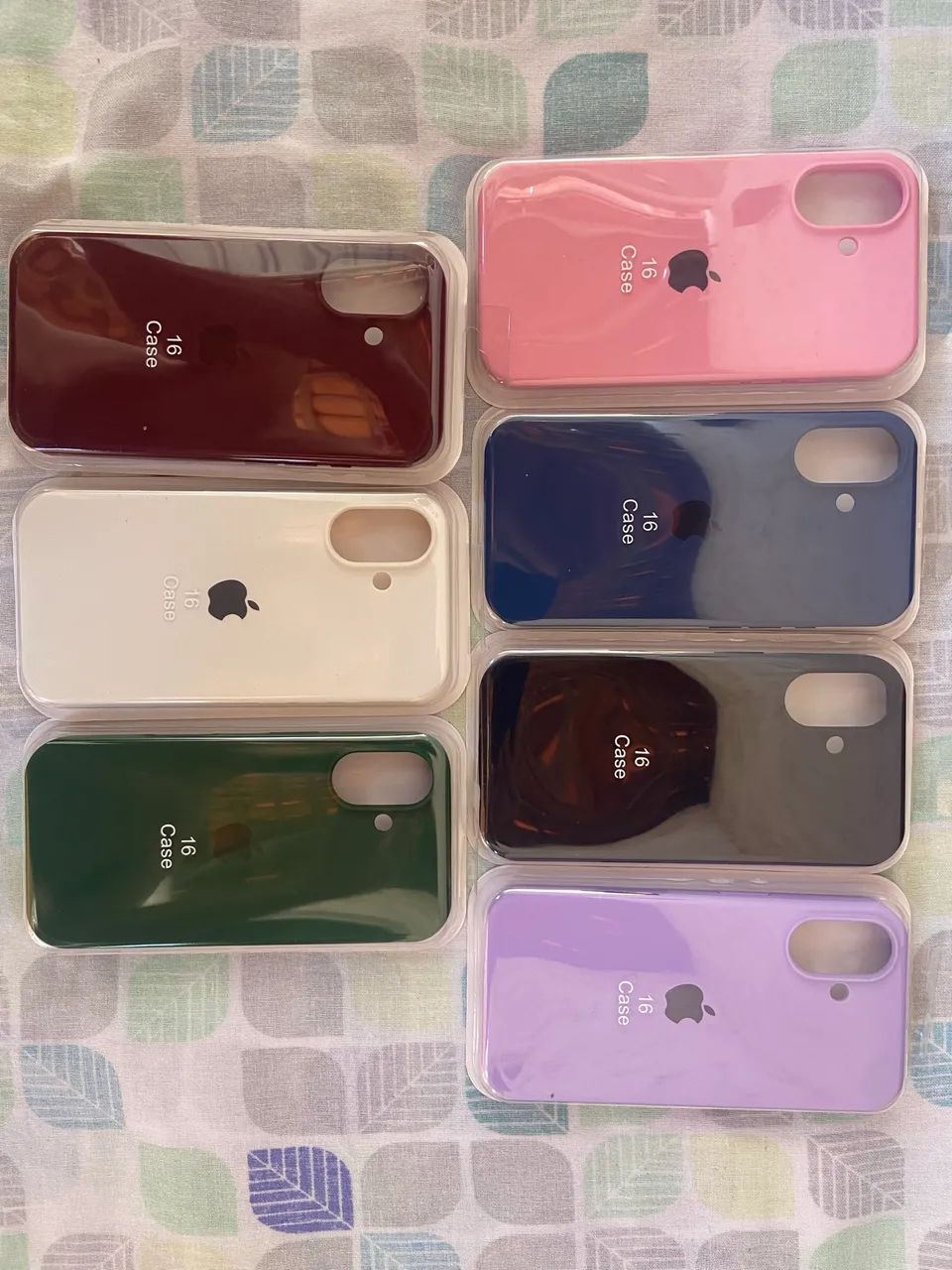 Capa iPhone Silicone Premium 16 e 16 Pró - Foto 3