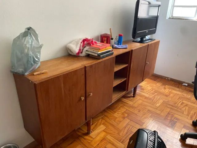 BUFFET DE MADEIRA