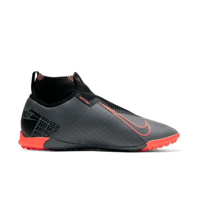 Chuteira de Society Nike React Phantom Vision Pro Dynamic Fit TF Unissex. - Foto 3