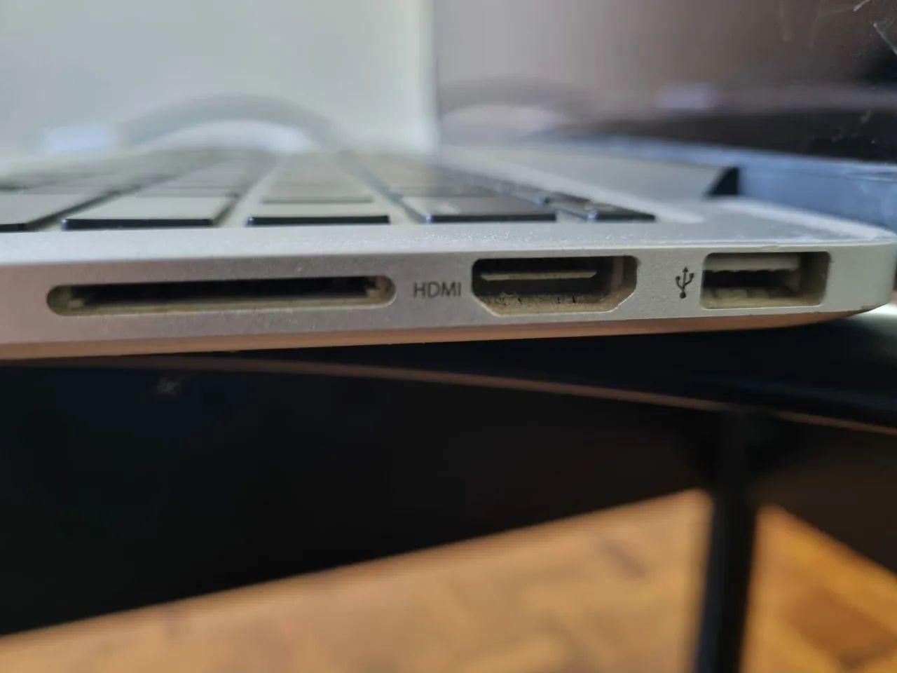 Macbook 2013 Retina Para retirar peças - Foto 4