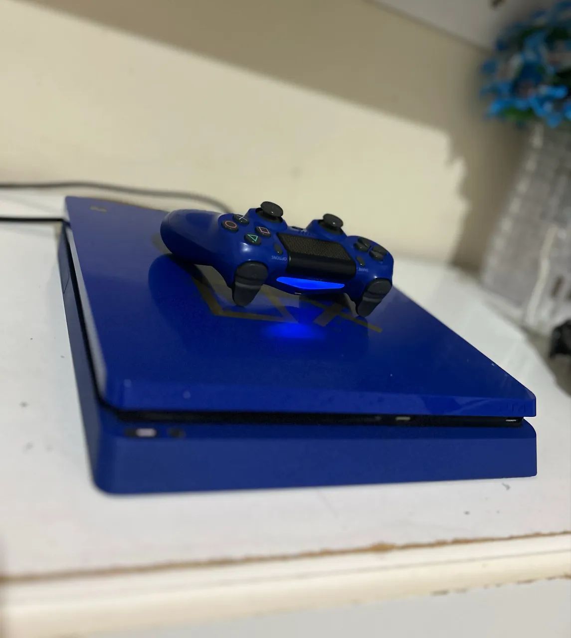 Ps4 slim edição limitada /acompanha headset e cabo hdmi - Foto 5