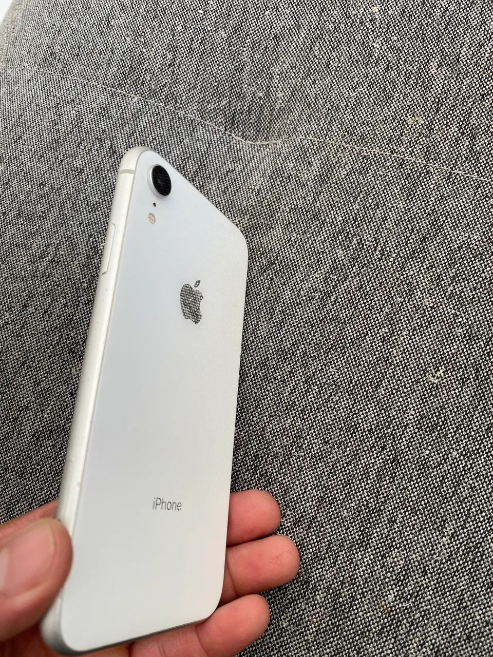 iPhone XR branco 