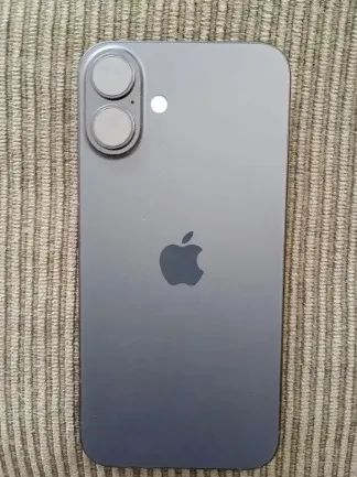 Iphone 16 plus 128 bateria 91% original - Foto 4