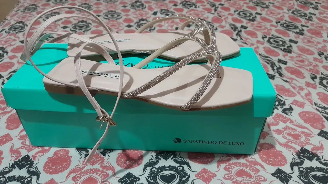  Rasteira marca sapatinho de luxo 
