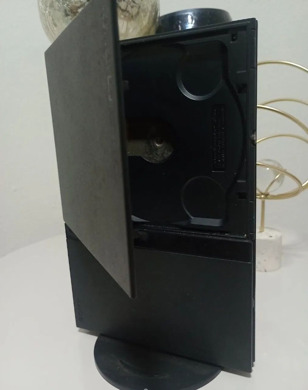 PS2 slim só tem a placa com defeito não sei qual defeito  - Foto 2