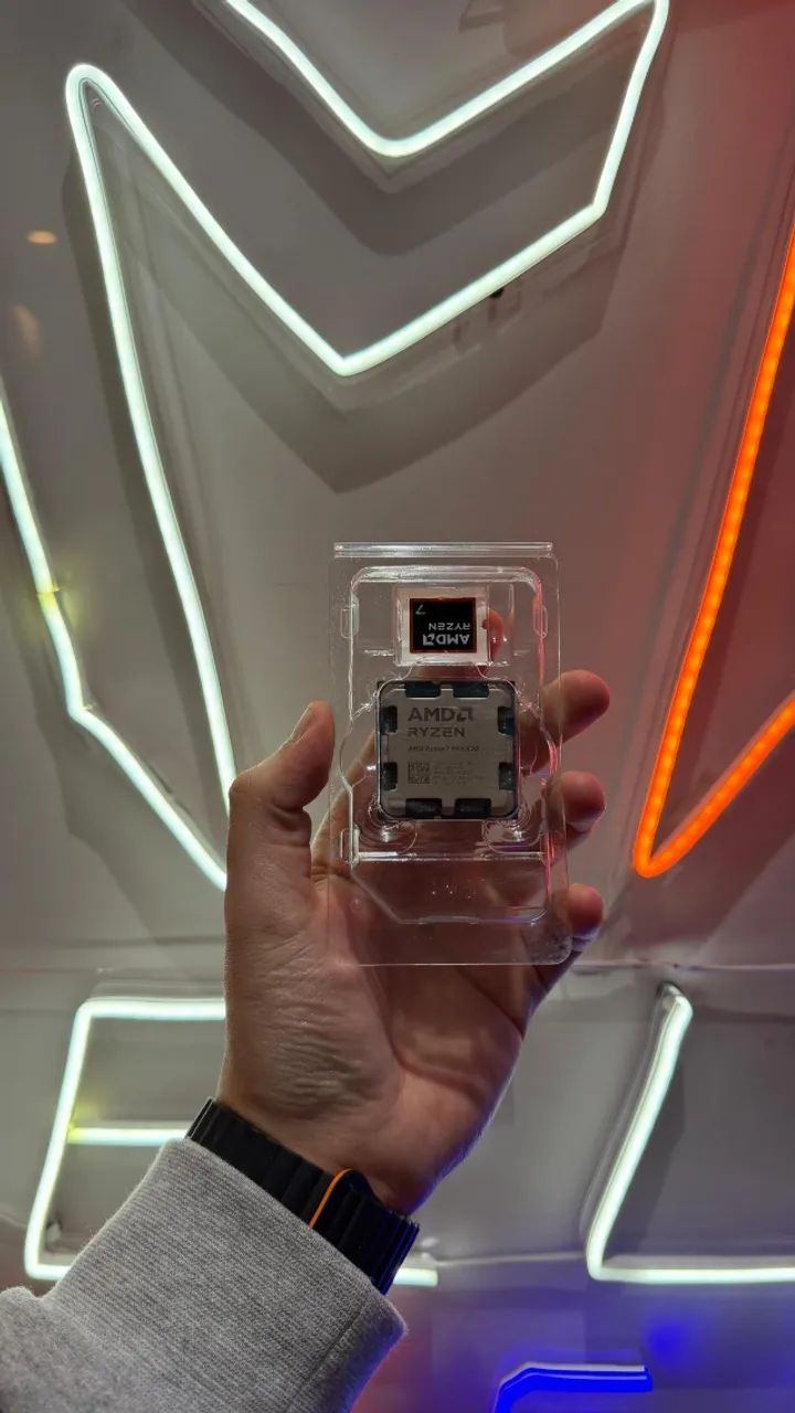 Ryzen 7 9800X3D AM5