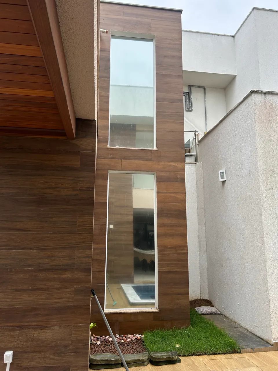 Serviço de envelopamentos e película residencial  - Foto 3