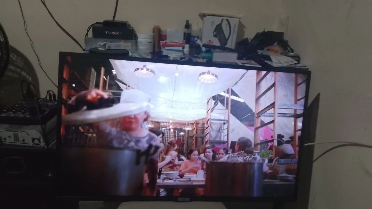 Tv TCL de 40 polegadas usado bom  - Foto 3