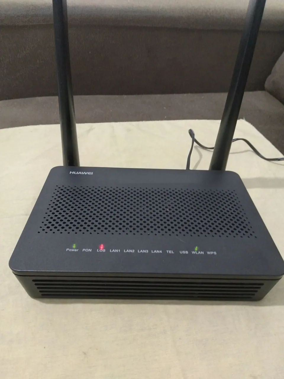 Roteador HUAWEI funcionando perfeitamente 