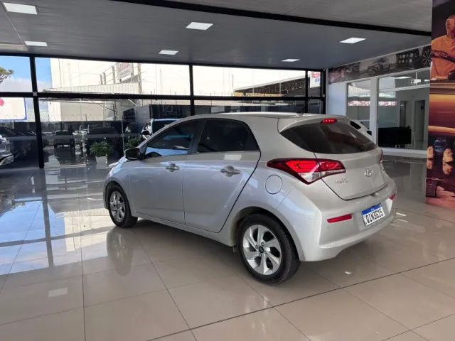Hyundai HB20 Premium 1.6 Flex 16V Aut. 2017 - Foto 4
