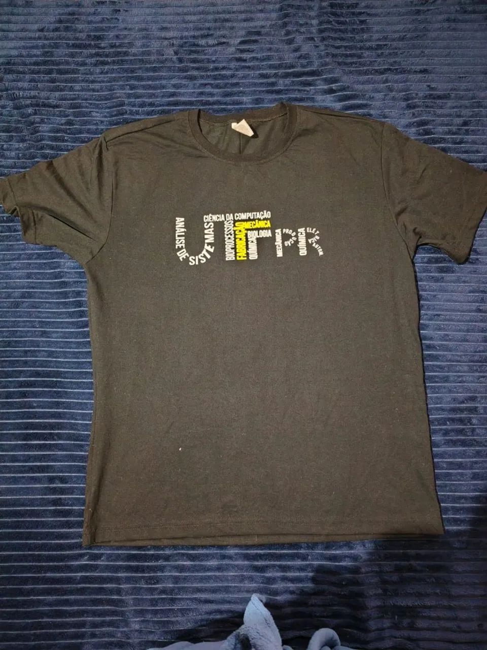 VENDO CAMISA UTFPR EM PERFEITO ESTADO - Foto 2